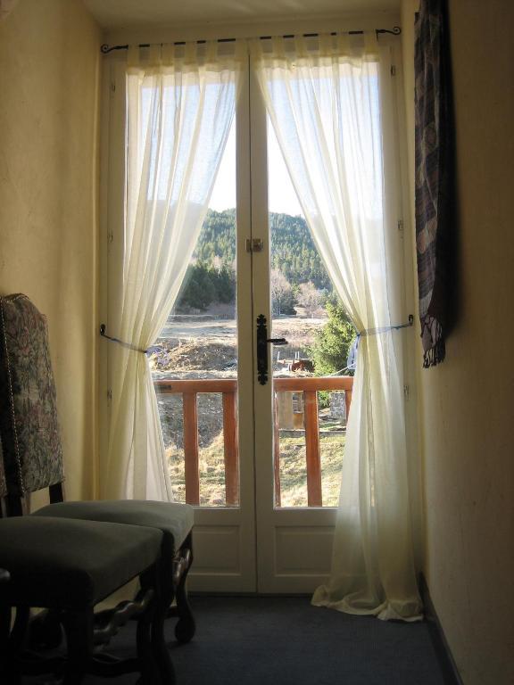 Mouli Del Riu Bed & Breakfast Saint-Pierre-dels-Forcats Phòng bức ảnh